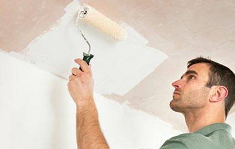Как исправить потолок после покраски: полезные советы - фото