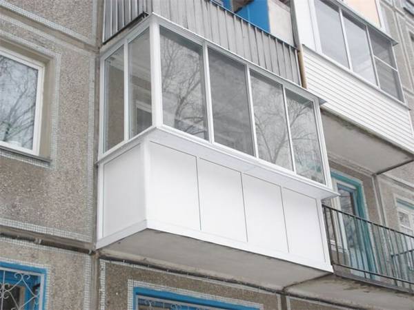 Капитальный ремонт балкона своими руками в панельном доме: правильные реком ... - фото