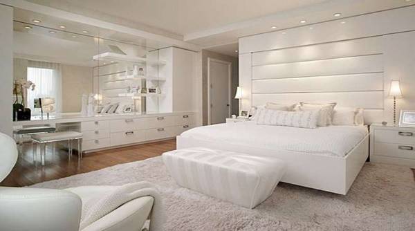Спальня в белом цвете  создание спокойного и безмятежного дизайна с фото